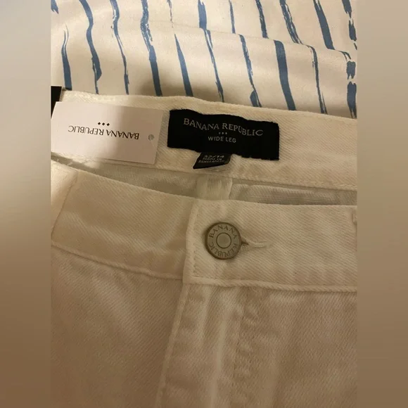 Banana Republic Pure White Wide-Leg jean - Picture 8 of 10